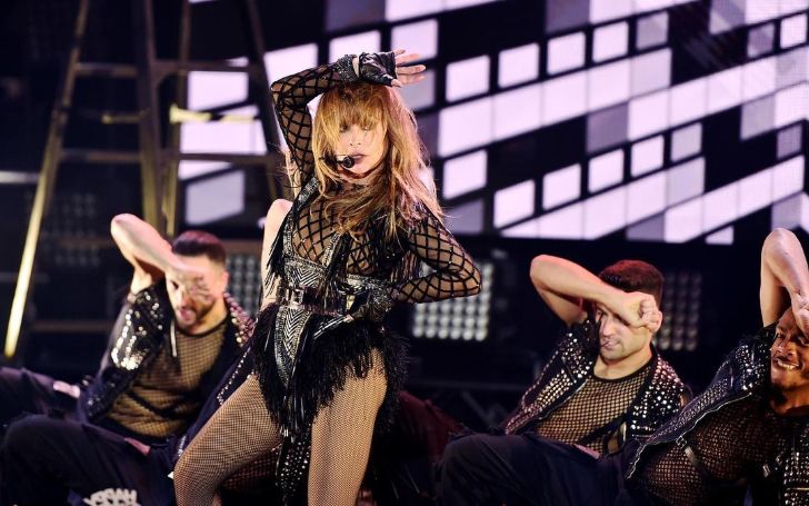 What is Paula Abdul's Net Worth? Find All the Details of Her Wealth Here